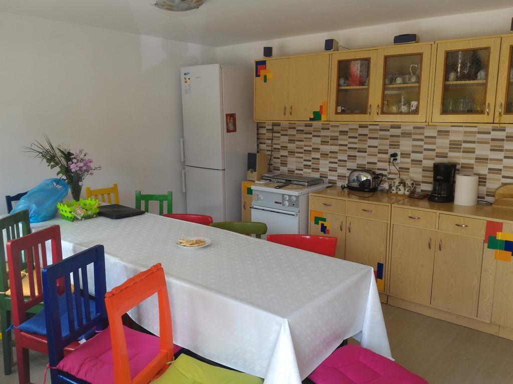 Apartament Casa Ana Haţeg Zewnętrze zdjęcie